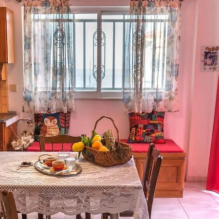 Apartment Lykoporia Beach