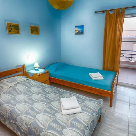 Lykoporia Beach Apartment *