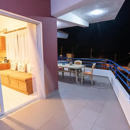 Lykoporia Beach Apartment *