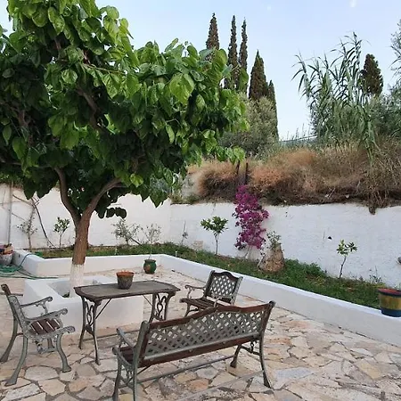 Lykoporia Beach Apartment